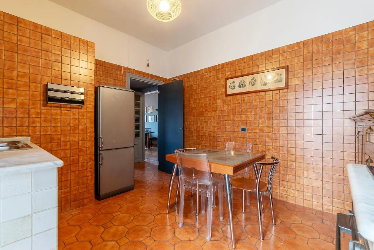 Mm Re Di Roma Apartment 0*, Rome Italië