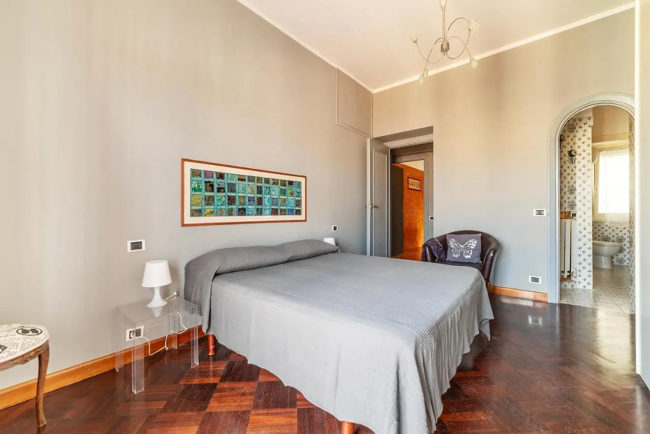 Mm Re Di Roma Apartment  Rome